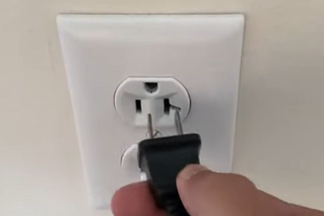 disconnect the tv power cord
